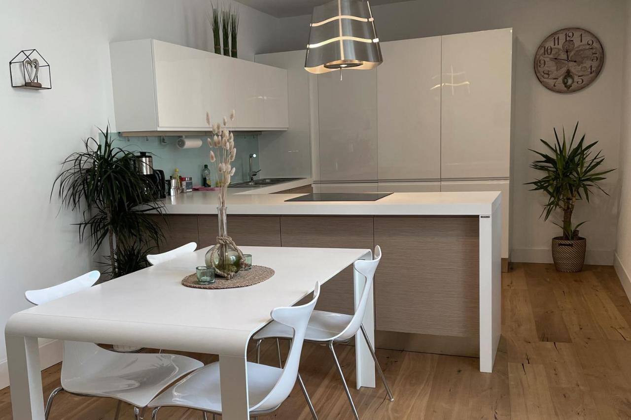 Apartments Griesser - Included Brixencard And Parking Garage In House Bagian luar foto